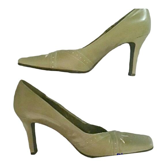 NINE WEST Green Leather Heels Pumps Size 7M Vintage Vibes and Retro Style Y2K - Picture 2 of 8